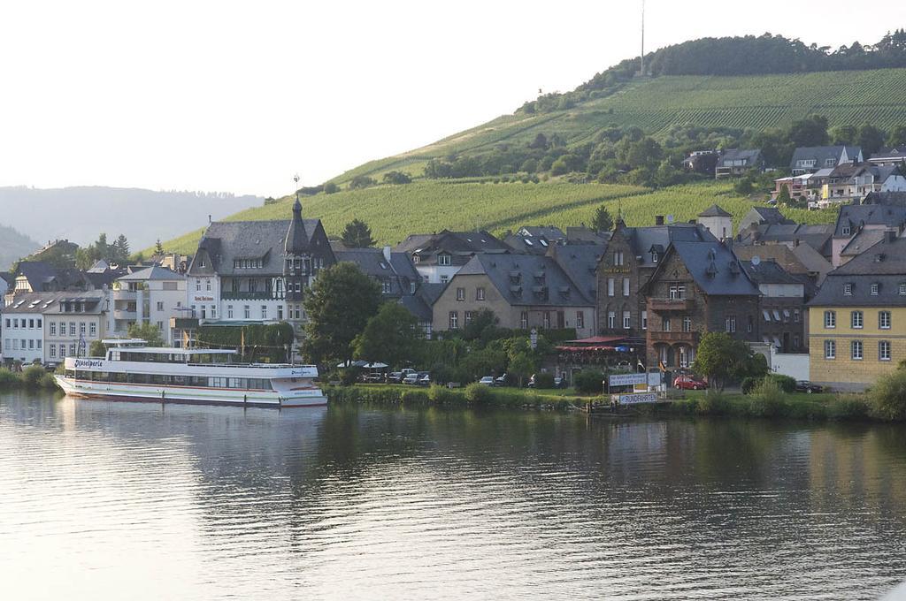 Hotel Vier Loewen Traben-Trarbach Exteriér fotografie